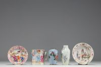 China - Set of various polychrome porcelain pieces and a cloisonné enamel vase.