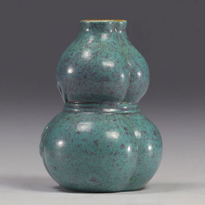 China - double gourd vase in partridge egg color.