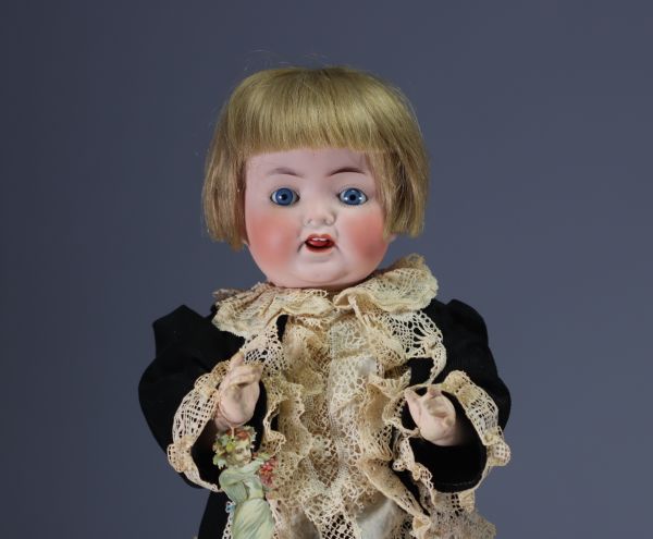 HEUBACH - Bisque character baby head n° 342, circa 1920.