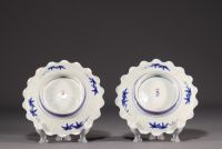 Japon - Ensemble de deux plats en porcelaine de Fukushima.