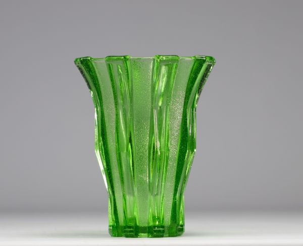 Scailmont Vase, Green, Art Deco 1930-1935