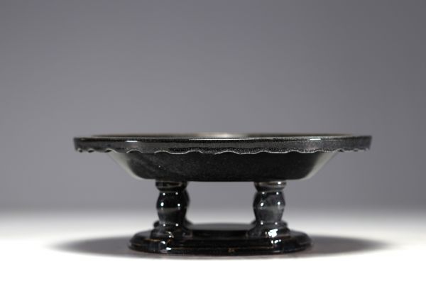 Jean LUCE (1895-1964) pour Villeroy & Boch - Coupe ronde quadripode en céramique vernissée, vers 1920, marque en creux sous la pièce.