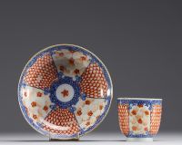 China - Set of five polychrome porcelain bowls and saucers, 18th century.