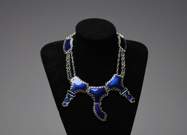 Philippe AIRAUD - Blue enamel and silver-plated metal necklace, signed.