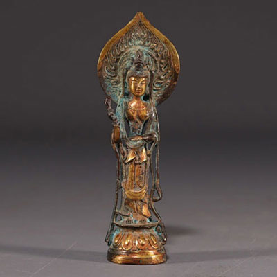 Chine - Bodhisattva, divinité en bronze doré.