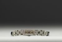 Art Deco watch in platinum and diamonds, Swiss movement, circa 1930.