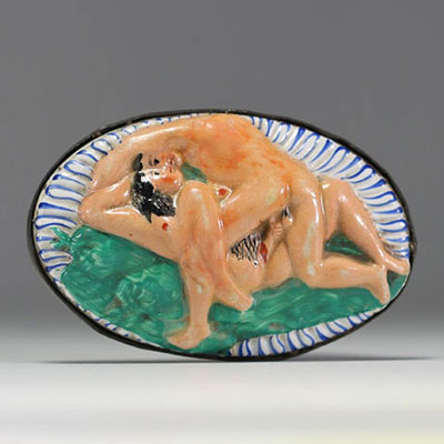 Porcelain box with erotic decoration and pewter mounting, 18th century.