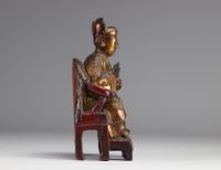 Chinese dignitary in polychrome wood from the Qing dynasty (清朝)