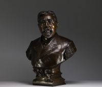 Jean Georges ACHARD (1871-1934) Buste en bronze 