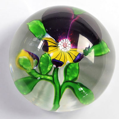 Baccarat paperweight 