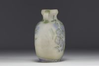 Émile GALLÉ (1846-1904) Acid-etched multi-layered glass gourd vase decorated with hydrangeas.