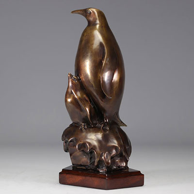 Penguin en bronze sur socle en bois