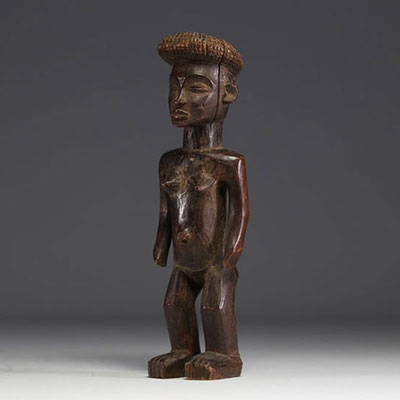 DRC - Chokwé female statuette in carved wood.