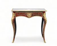 Alphonse GIROUX (1776-1848) Exceptionnelle table en marqueterie de marbre et bronze doré. Estampillée 