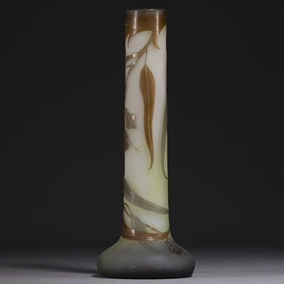 Établissements Émile GALLÉ (1846-1904) Acid-etched multi-layered glass vase with eucalyptus decoration, signed on the base